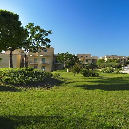 Menfi Beach Resort Bagian luar foto