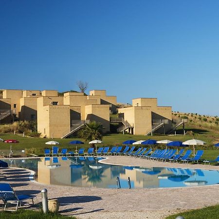 Menfi Beach Resort Bagian luar foto