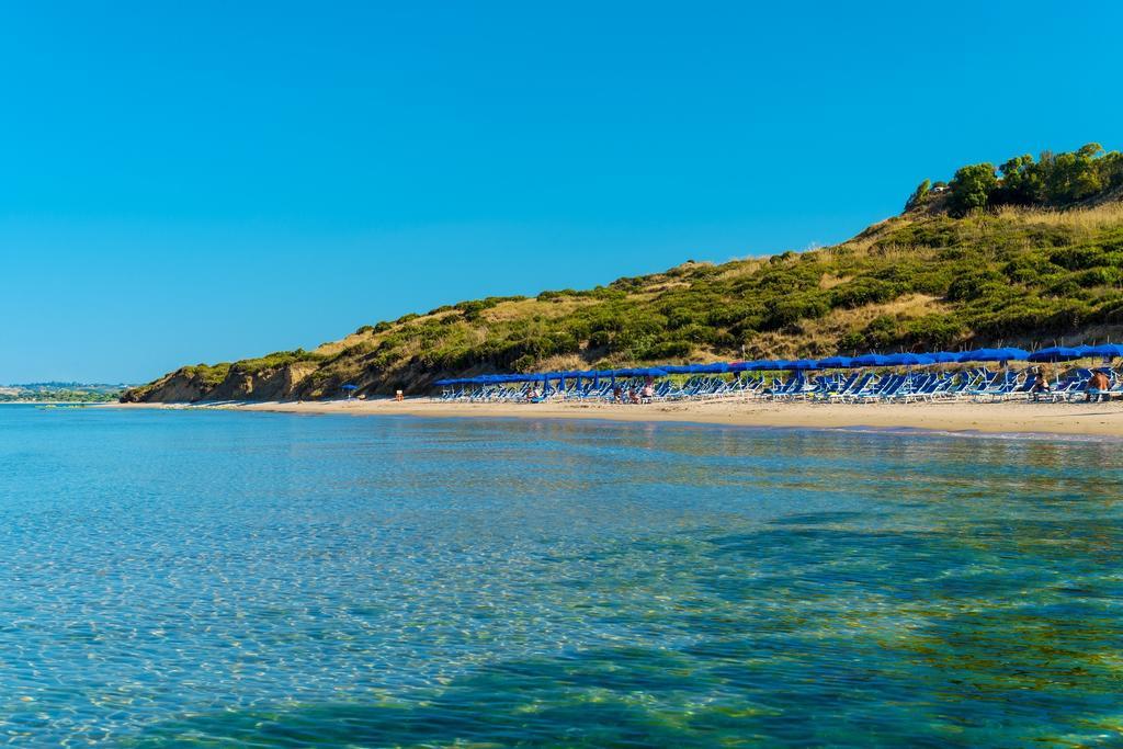 Menfi Beach Resort Bagian luar foto